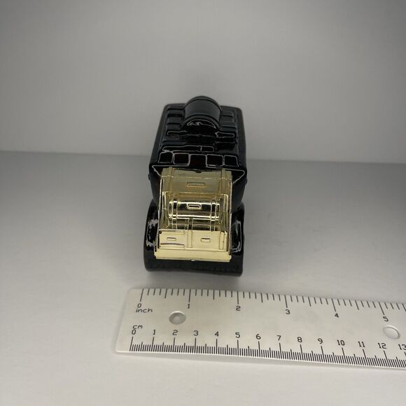 Vintage Avon Stagecoach Tai Winds After Shave Glass Bottle Decanter Empty - Picture 8 of 9